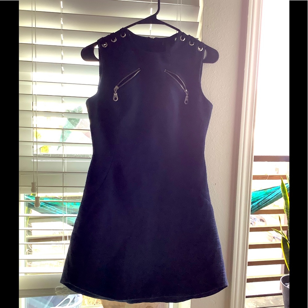 L.A.M.B zip up dress, chic and sexy